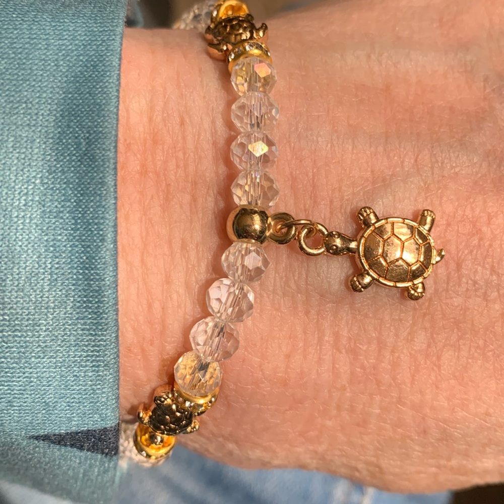 One Turtle Charm Bracelet sparkle Beaded Gold Turtle Bracelet